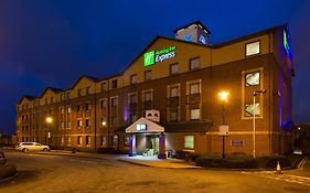 Holiday Inn Express Stoke On Trent 3*